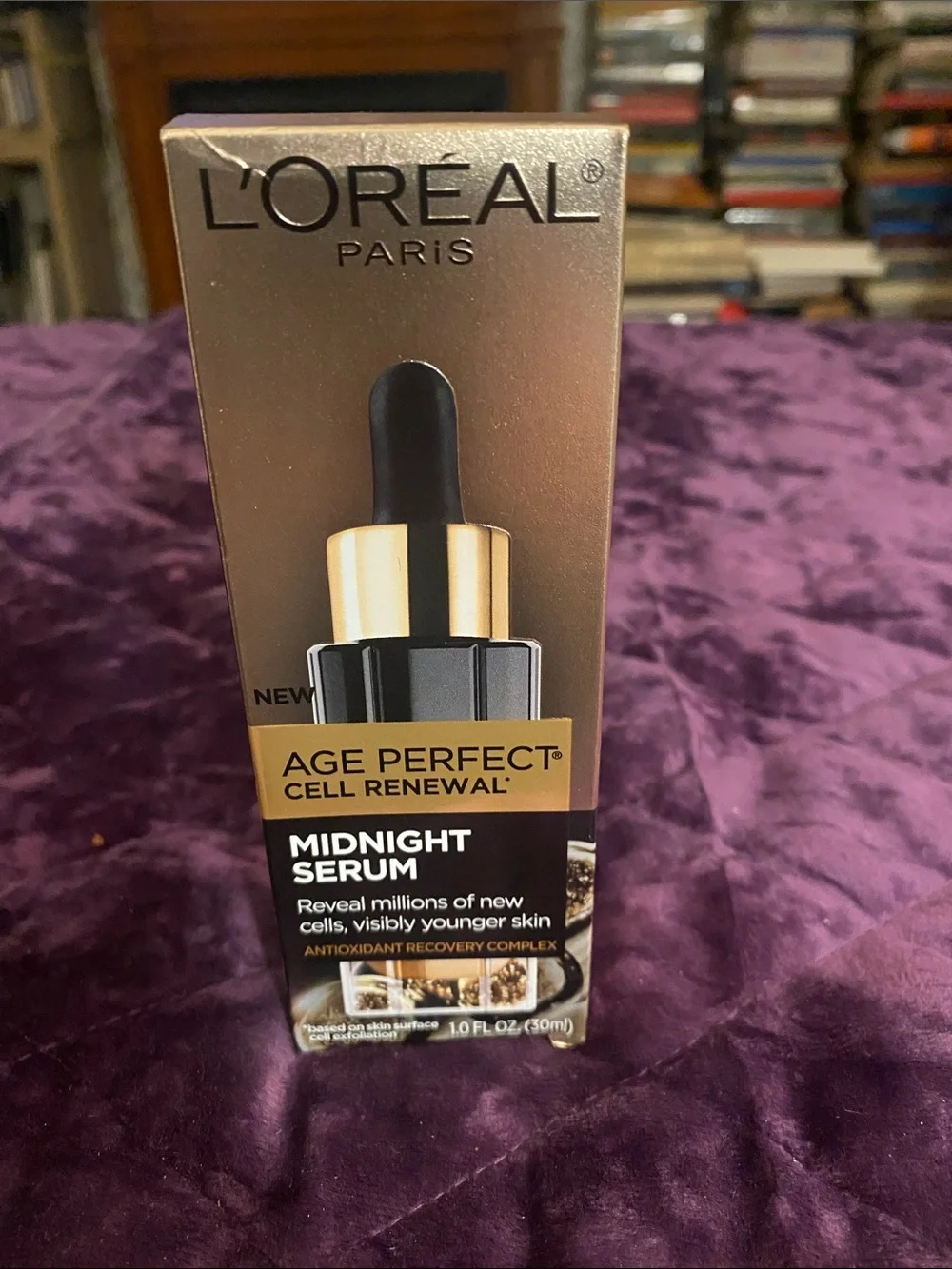 L'Oreal Paris Age Perfect Midnight Serum - Gold and Black Packaging - Picture 1 of 1